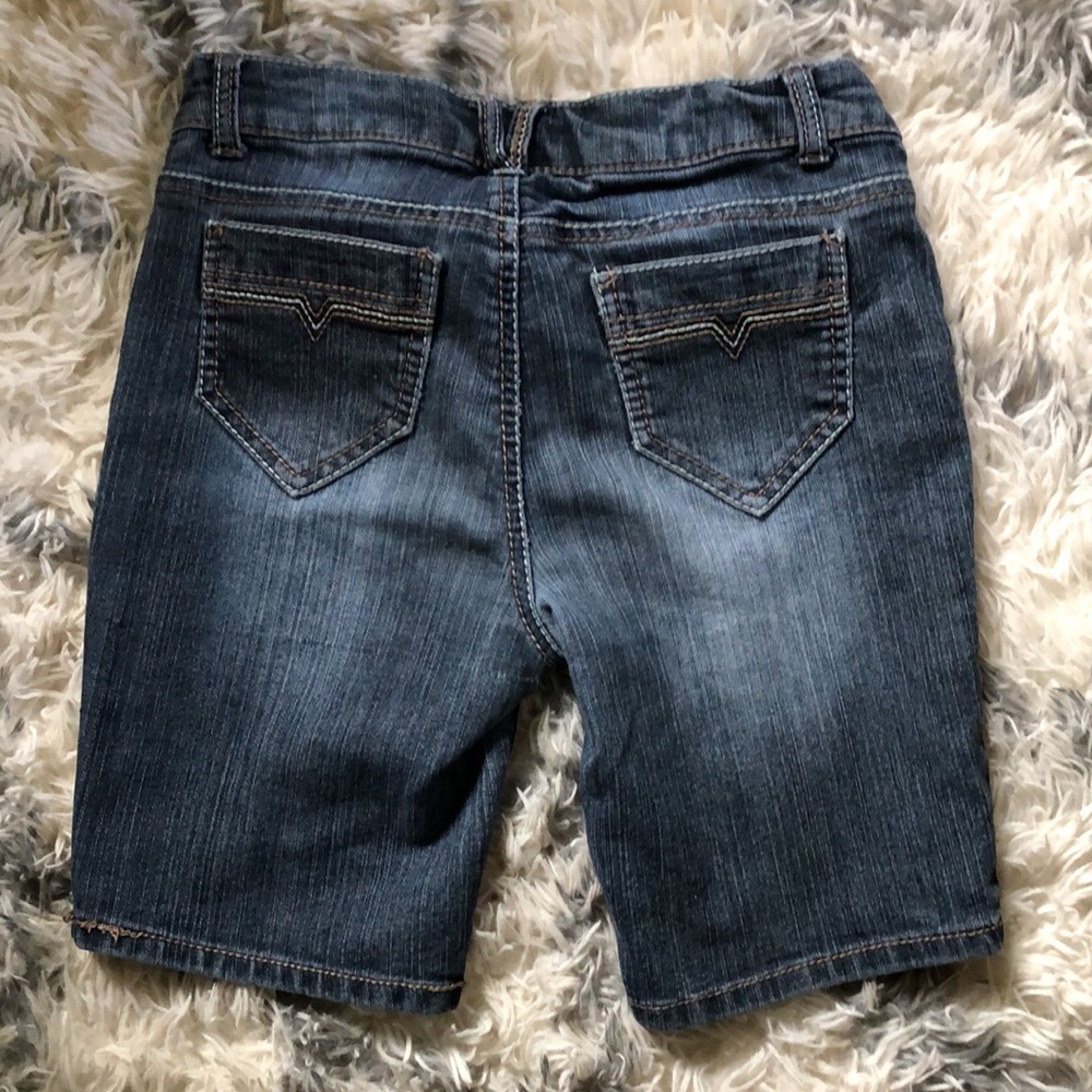 Cherokee Girls Straight Bermuda Style Denim Shorts - Picture 2 of 6